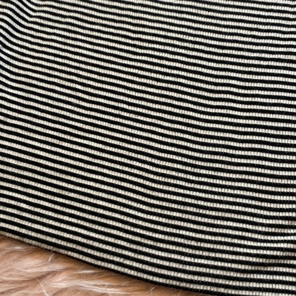 Athleta Encinitas Black White Stripe Ribbed Stretch Midi Skirt sz S - Picture 6 of 8